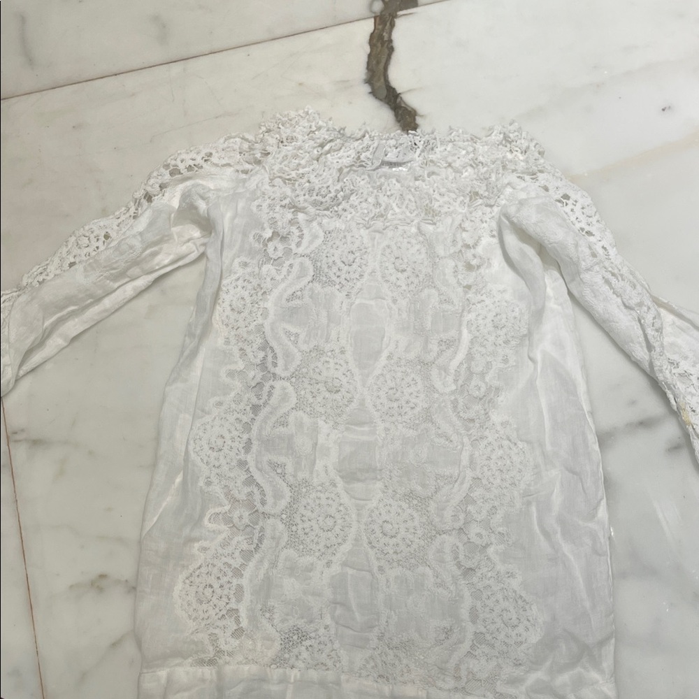 Temptation position  Lace Long Sleeve Tunic Top